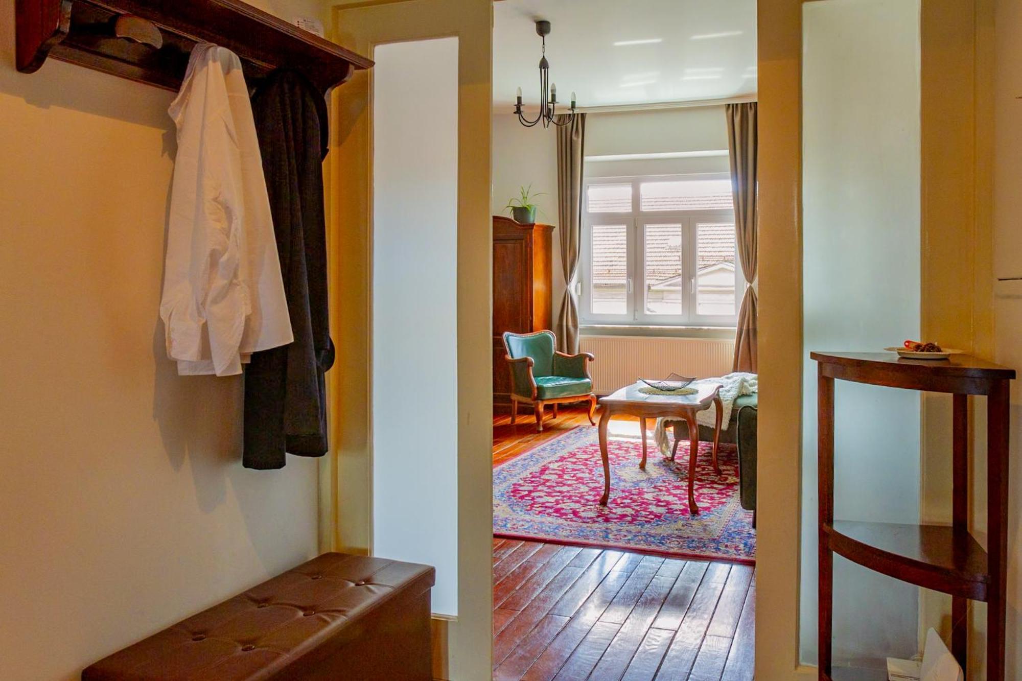 Chic Antique Dana - Zagreb Center-View Apartamento Exterior foto